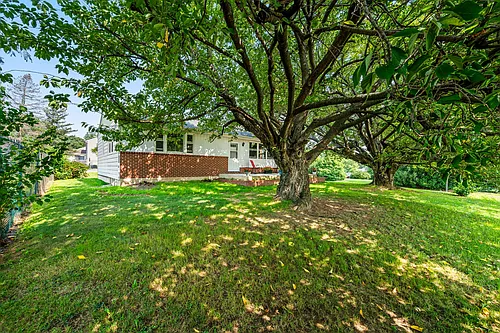 2340 Bridgewater Rd Photo 1 2340 Bridgewater Rd Photo 1