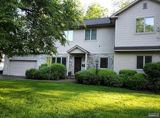 105 High St, Closter, NJ 07624