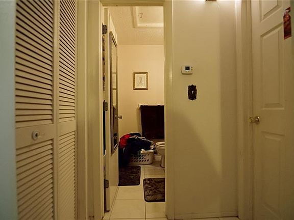 5th image of 21150 Gertrude Ave APT Q5