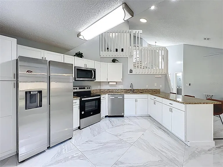 622 Anhinga Rd — Photo 11