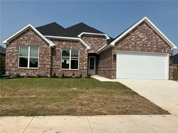3450 E Greystone Dr, Springdale, AR 72764