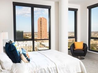 3201 McKinney Ave #2002, Dallas, TX 75204