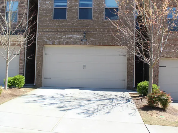 10595 Naramore Ln, Alpharetta, GA 30022