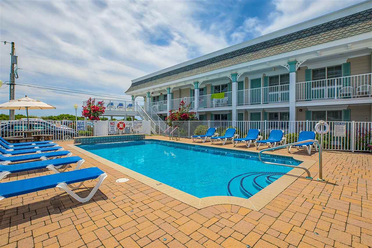 211 Beach Ave #2, Cape May, NJ 08204 | Zillow