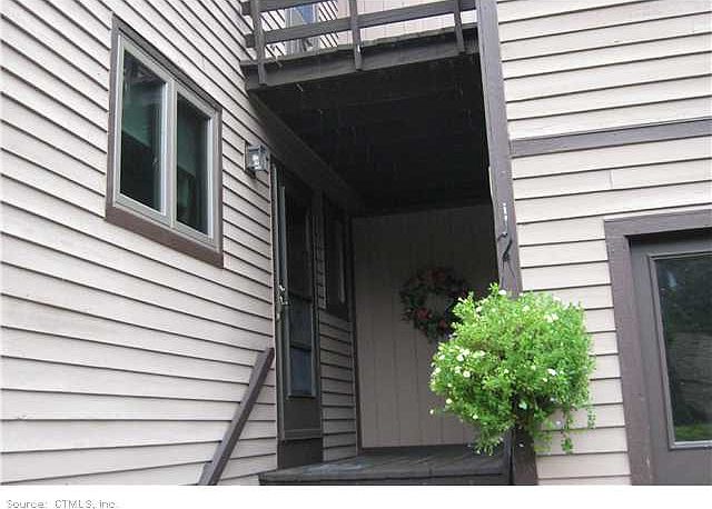 1st image of 31 Wynwood Dr