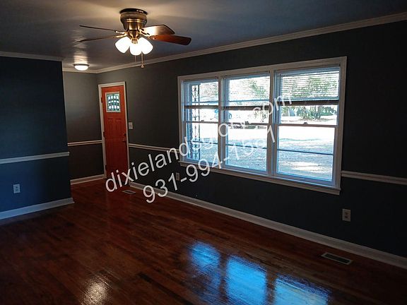 Livingroom with large windows