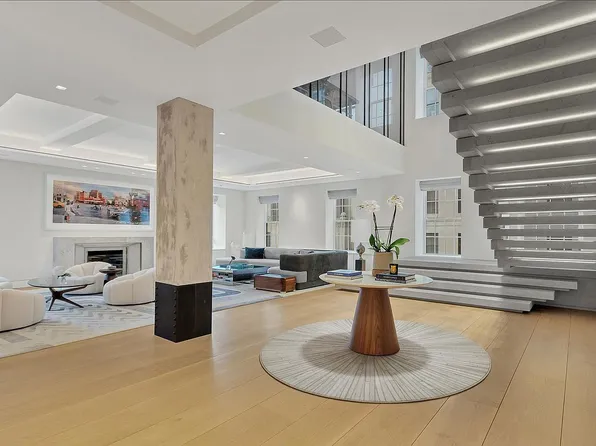 730 Park Ave, New York, NY 10021