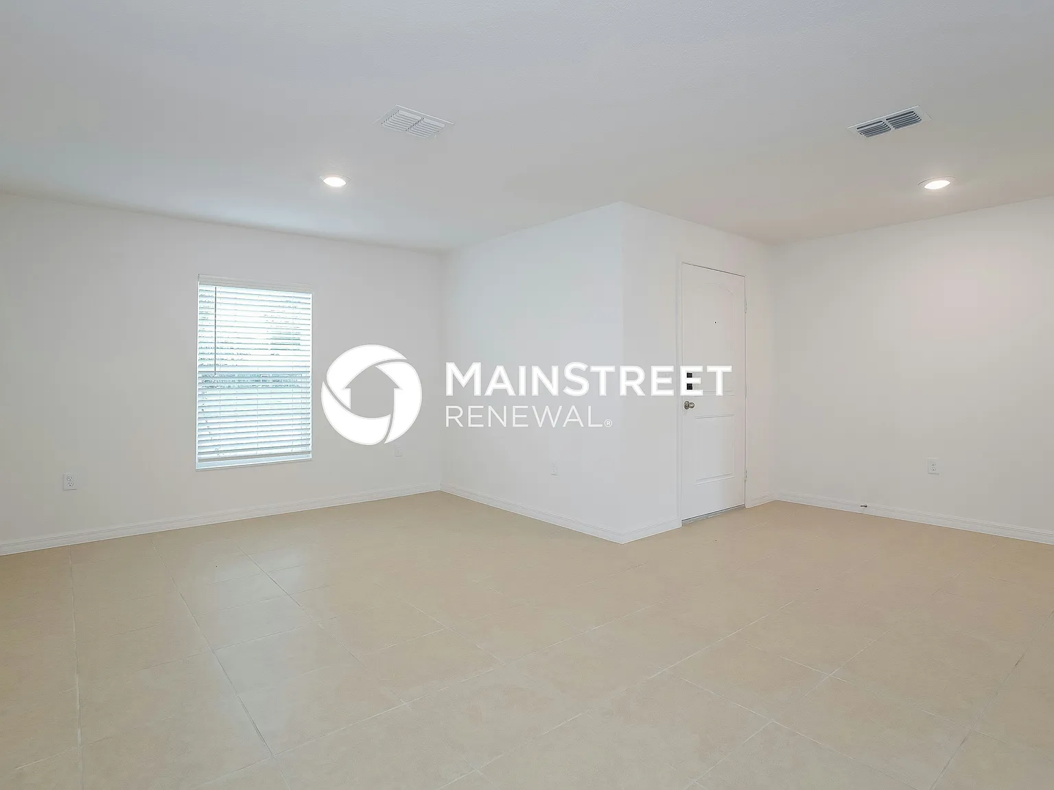 1370 Brenway Dr — Photo 3