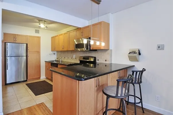 Rented by Citi Habitats | media 7