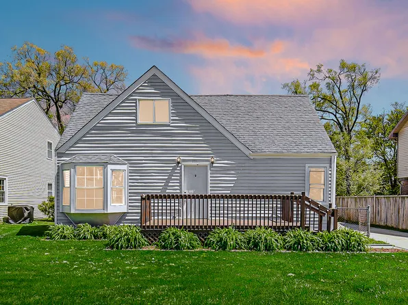 111 Williams Dr, Northlake, IL 60164