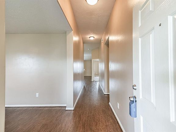 3rd image of 13938 Grafton Bridge Ln