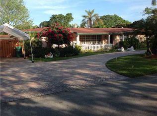 13145 SW 82nd Ct, Pinecrest, FL 33156