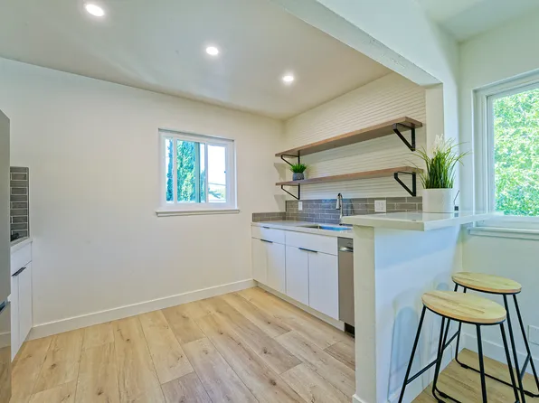 271 N 6th St APT 5, San Jose, CA 95112