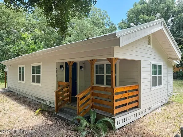 4059 Kentucky Ave S, Green Cove Springs, FL 32043