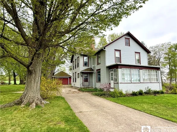 4571 W Main Rd, Fredonia, NY 14063