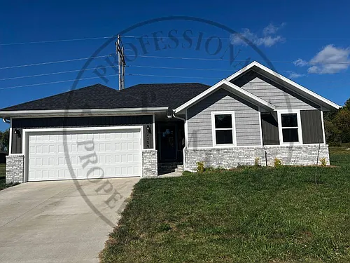 2359 W Twin Lakes Dr Photo 1