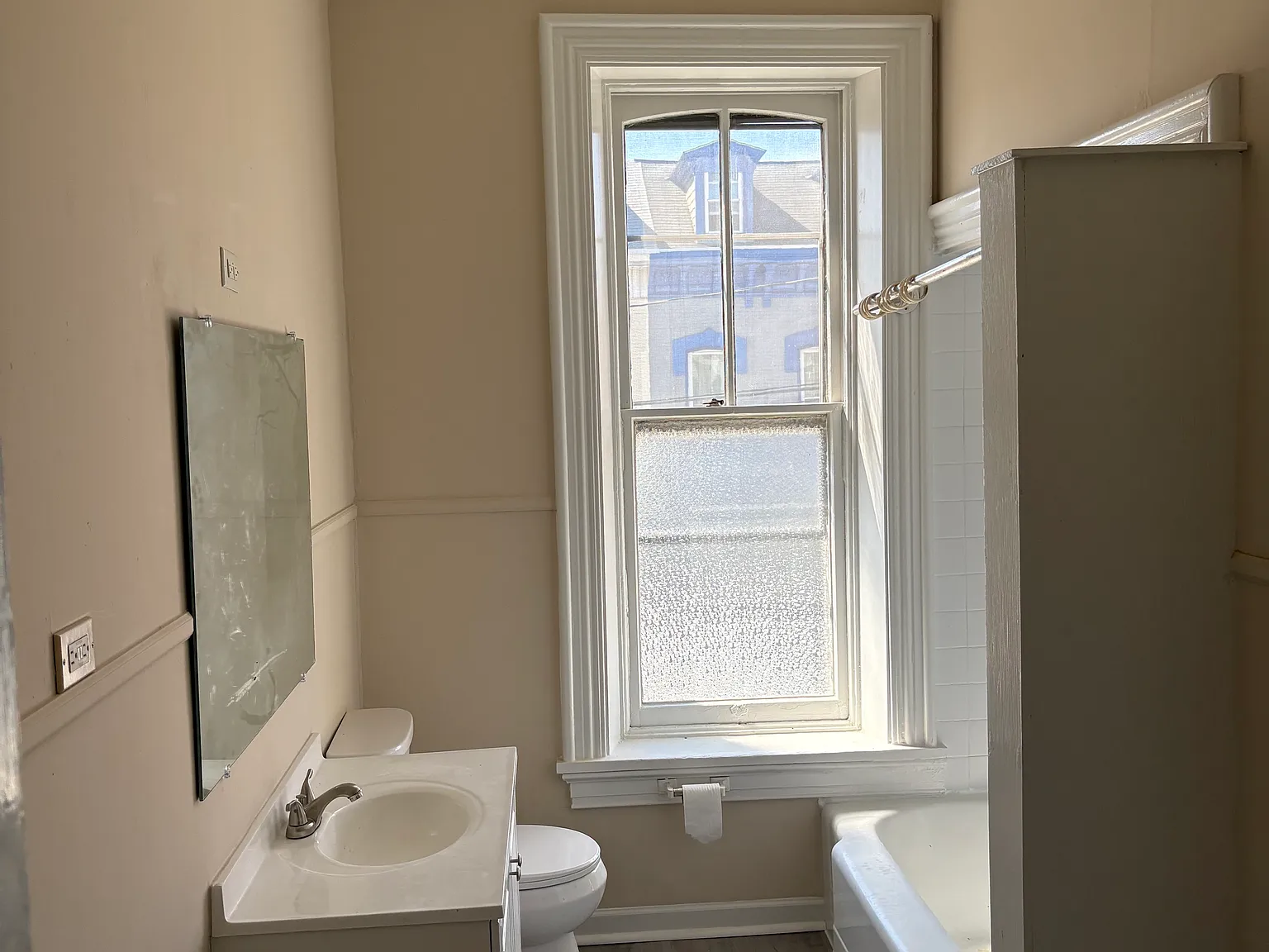 2 bed, $1,295 — Photo 3