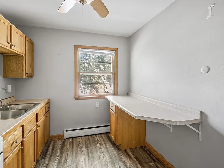 1009 Randolph Ave — Photo 7