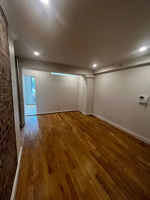 Rented by The Search D&M | media 7