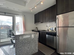 5025 Harvard Rd #201, Mississauga, ON L5M0W6