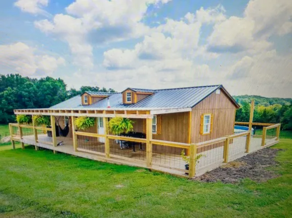 2040 Gaffney Rd, Crab Orchard, KY 40419