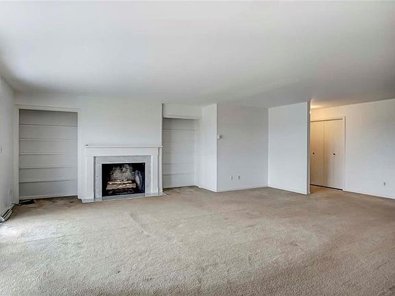 5th image of 1337 Camp Hill Way APT 1