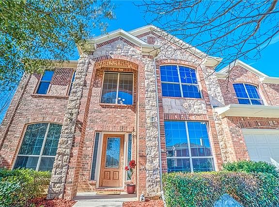 3rd image of 6312 Laurel Oak Ln
