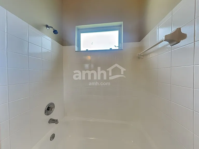 1345 Brooke View Dr — Photo 17
