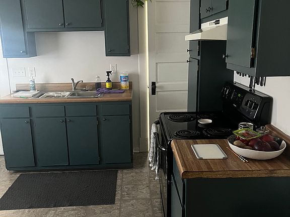 5th image of 2107 Nowland Ave