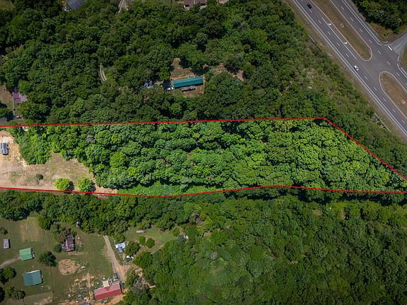 2nd image of 229 Marble Hall Rd