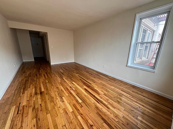 4th image of 8131 Baxter Ave APT 2D