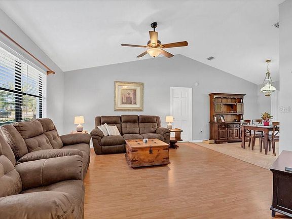 5th image of 90 Sundown Rd