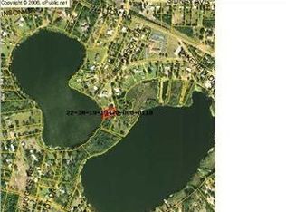 96 Lake Ct, Defuniak Springs, FL 32433