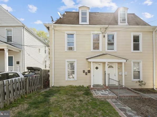3805 33rd St, Mount Rainier, MD 20712