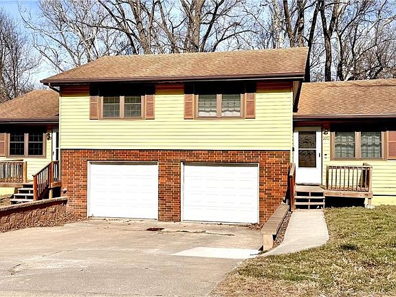 2nd image of 3017 Hampton Rd