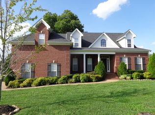 1002 Smokerise Ln, Hendersonville, TN 37075