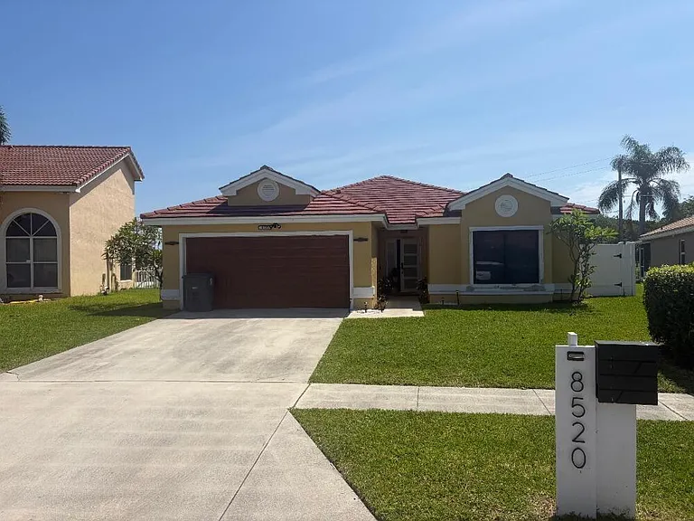 8520 Tourmaline Blvd — Photo 1