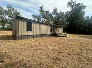 498 Fern Ln, Wharton, TX 77488
