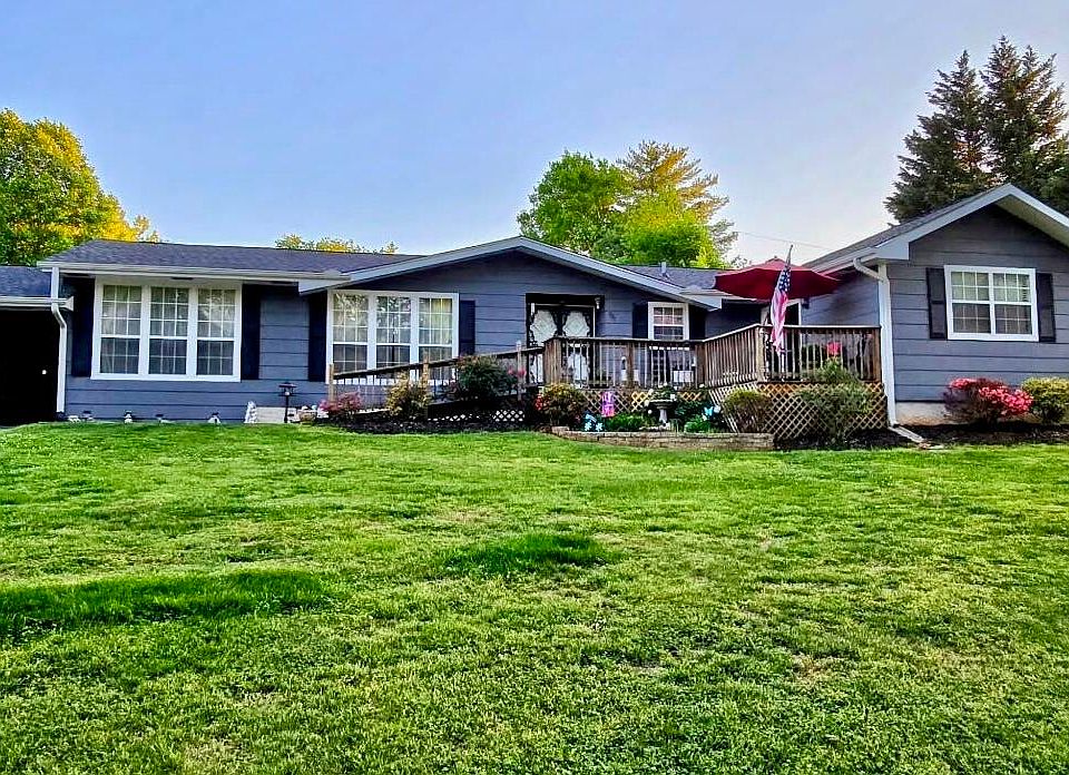1st image of 774 Evergreen Dr