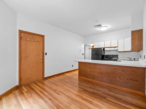30 Clark St APT 2-1, Boston, MA 02109