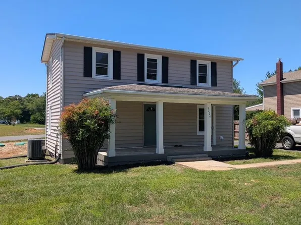 9204 Woodford Rd, Woodford, VA 22580