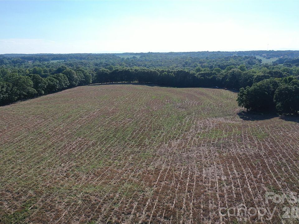 1st image of 328 Sandy Run Church Rd