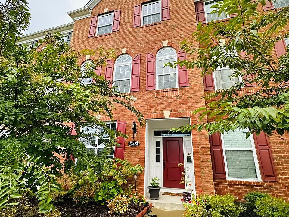 1st image of 23453 Millville Woods Sq