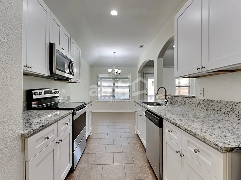 322 Creekside Way — Photo 4