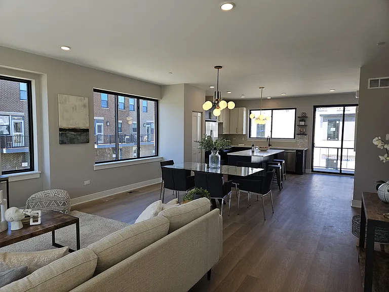 304 E Lincoln St #304 — Photo 6