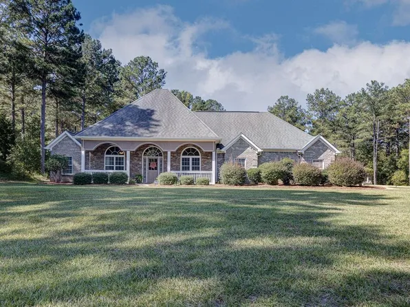 78 Voorhees Rd, Hamilton, GA 31811