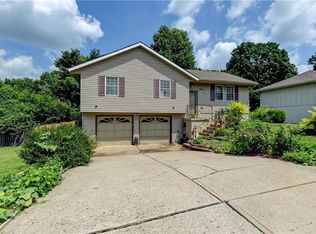 2400 NW 84th Ter, Kansas City, MO 64154