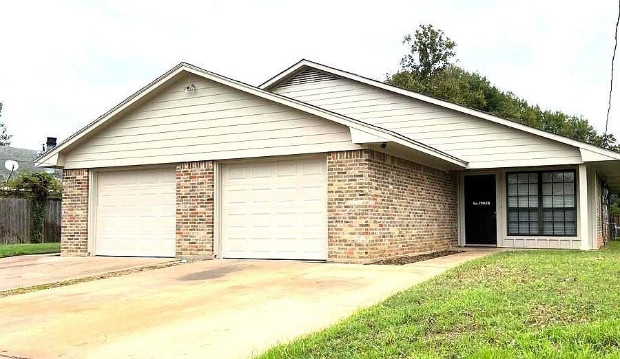 1903 S Austin St UNIT A, Brenham, TX 77833 Zillow