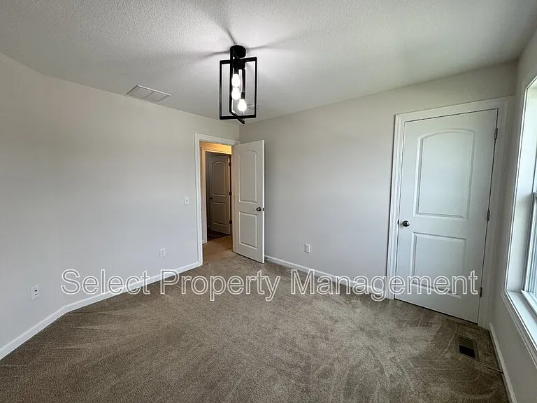 2239 Rittenhouse Pl — Photo 12
