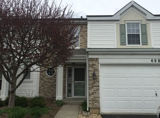 698 Savannah Ln, Crystal Lake, IL 60014